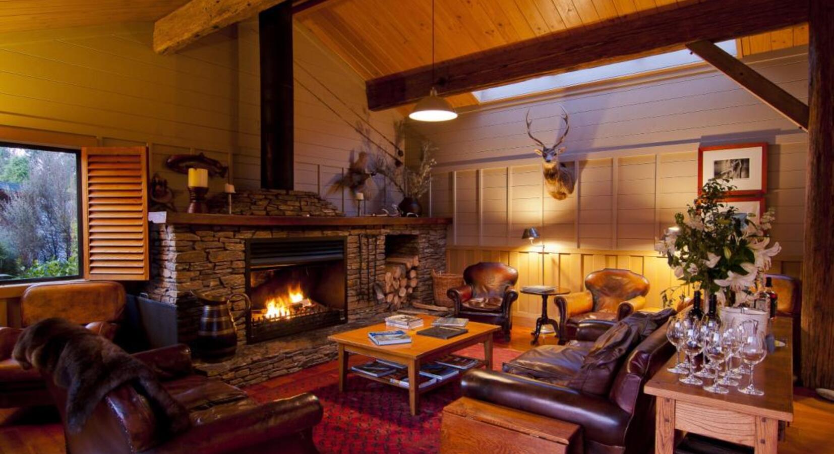 Lodge living room