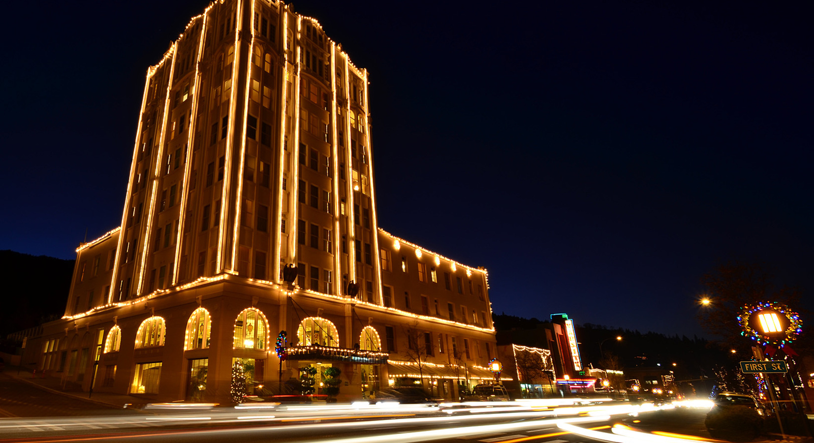 Photo of Ashland Springs Hotel