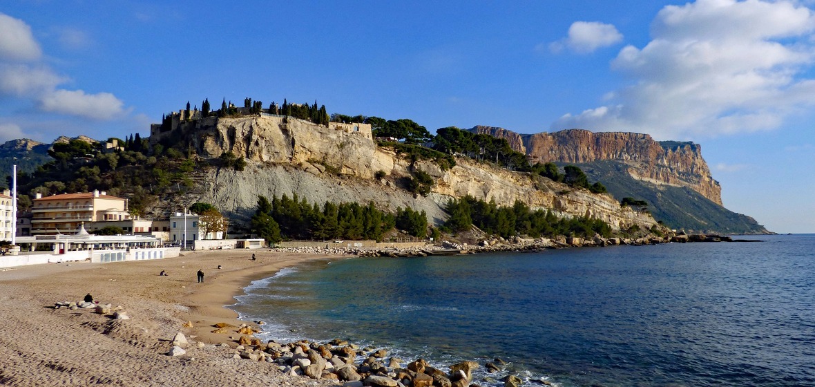 Photo of Cassis