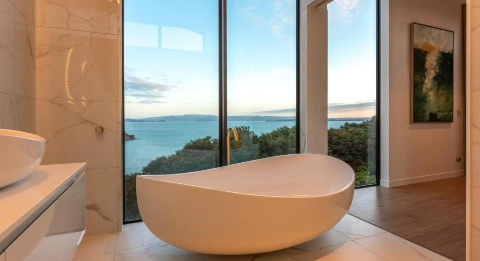 Villa Haven - Bathtub