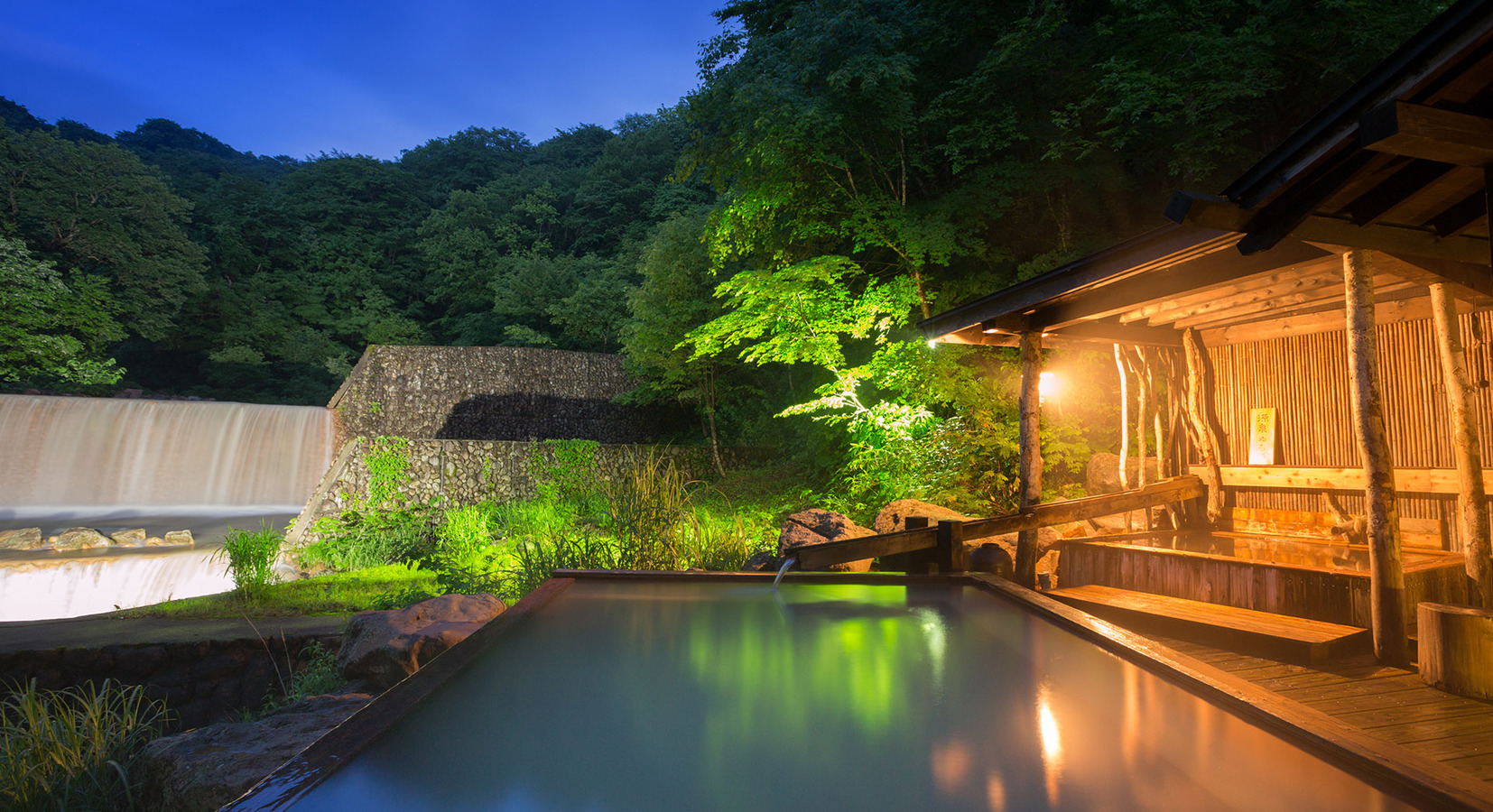 Outdoor bath