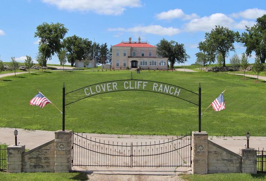 Clover Cliff Ranch