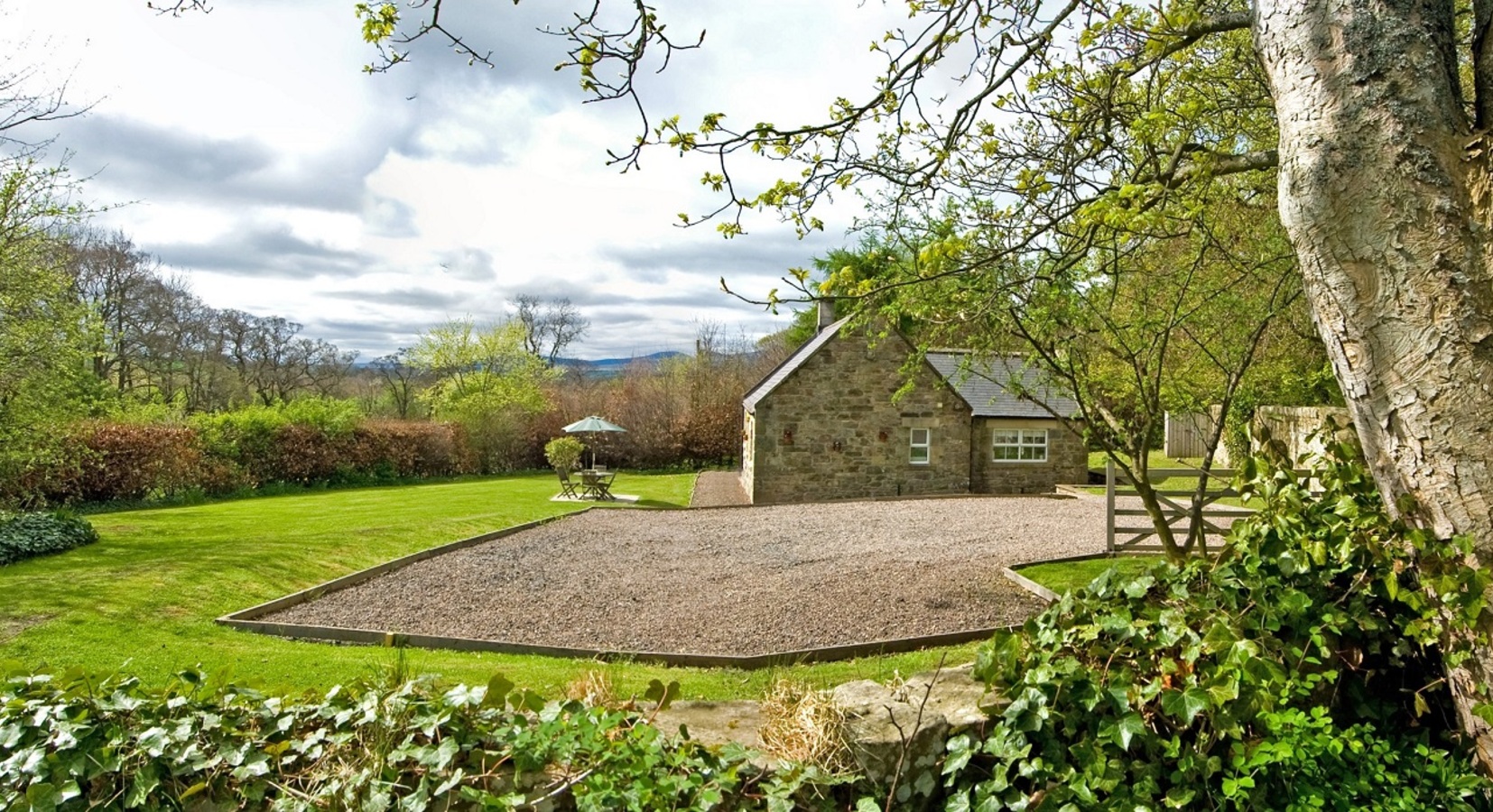 Lodge Exterior