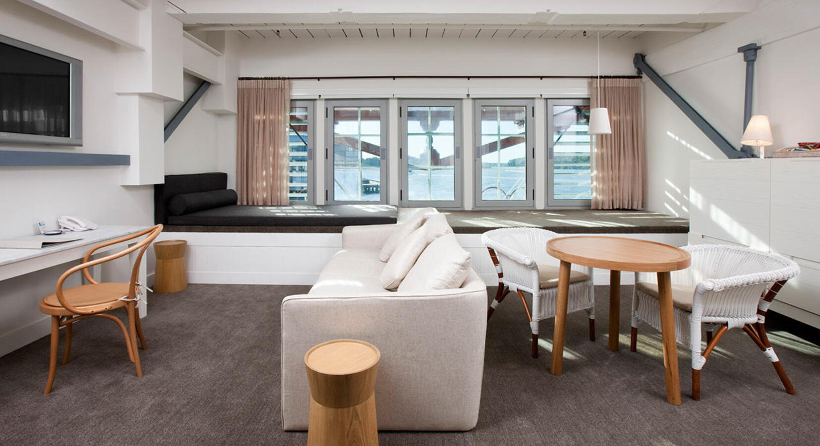 Walsh Bay Suite