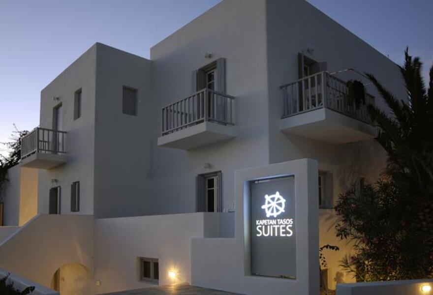 Kapetan Tasos Suites