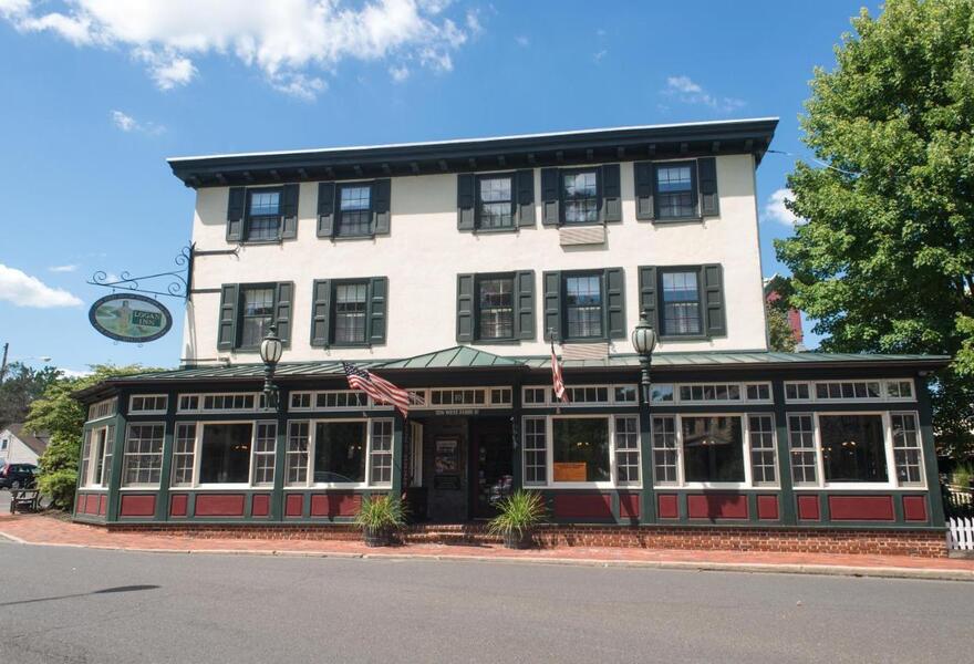 Logan Inn