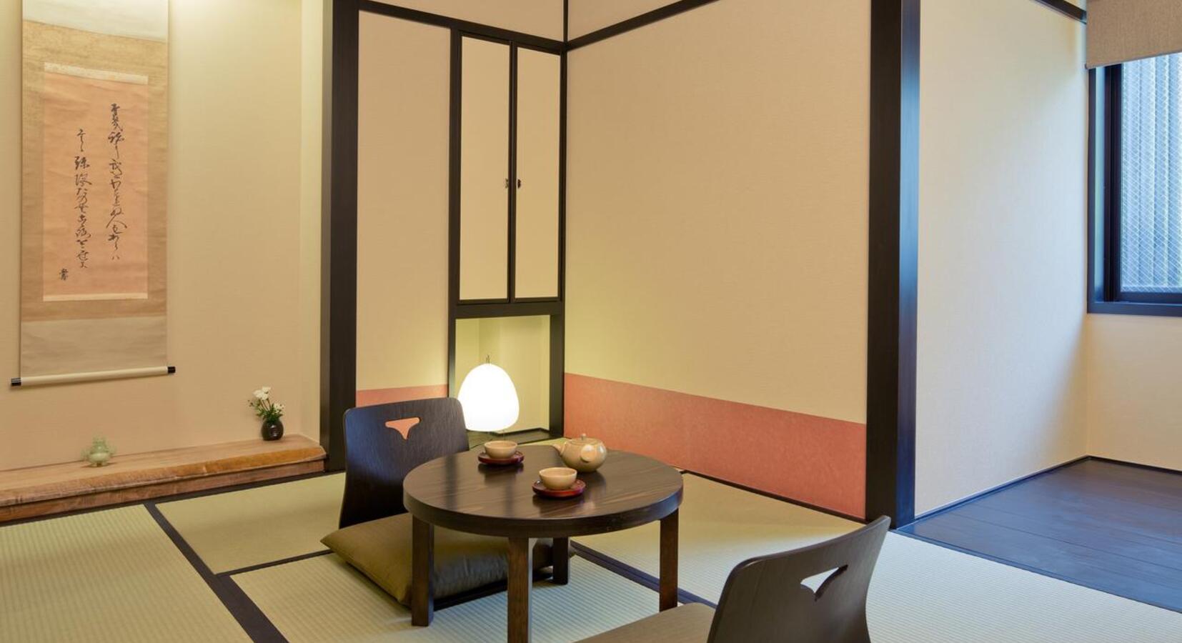 Japanese-style room