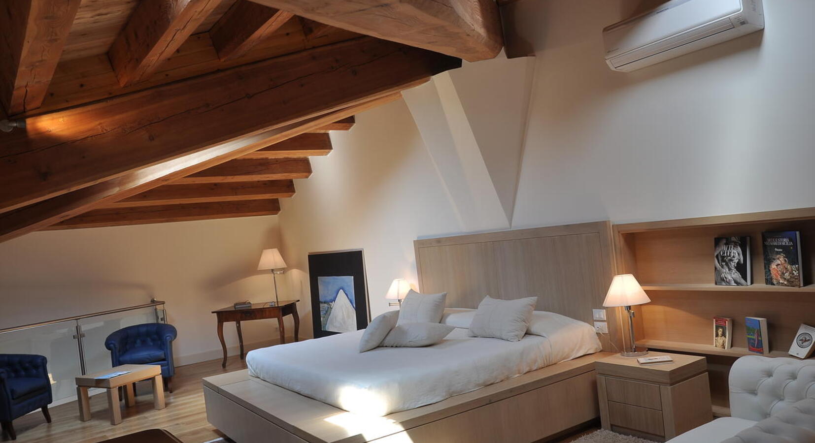 Loft Suite