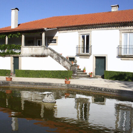 Casa de Vilarinho de Sao Romao