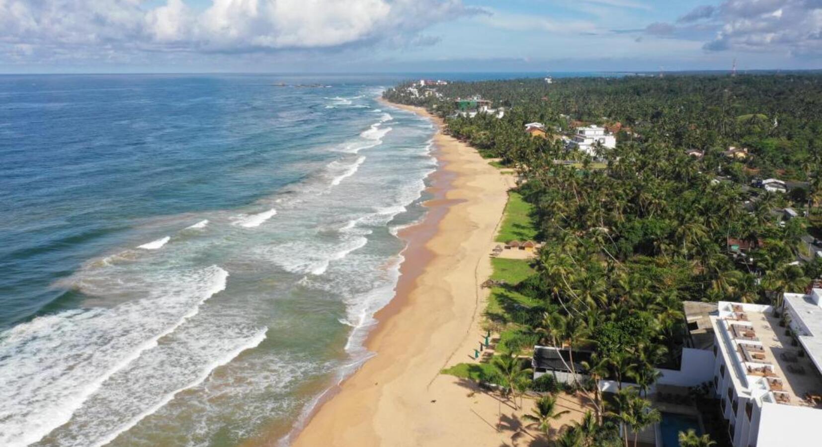 Hikkaduwa Beach