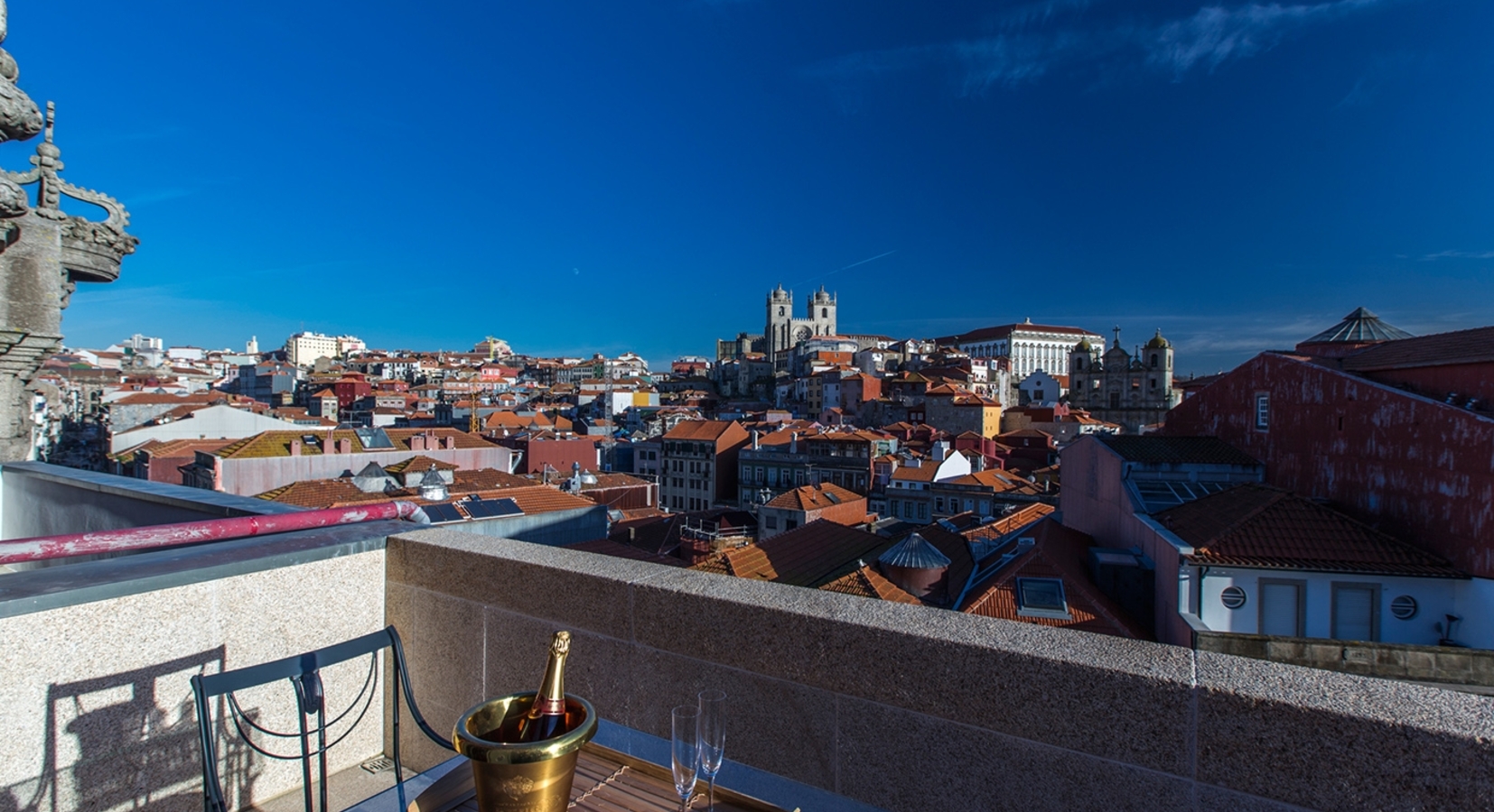 Rooftop dining