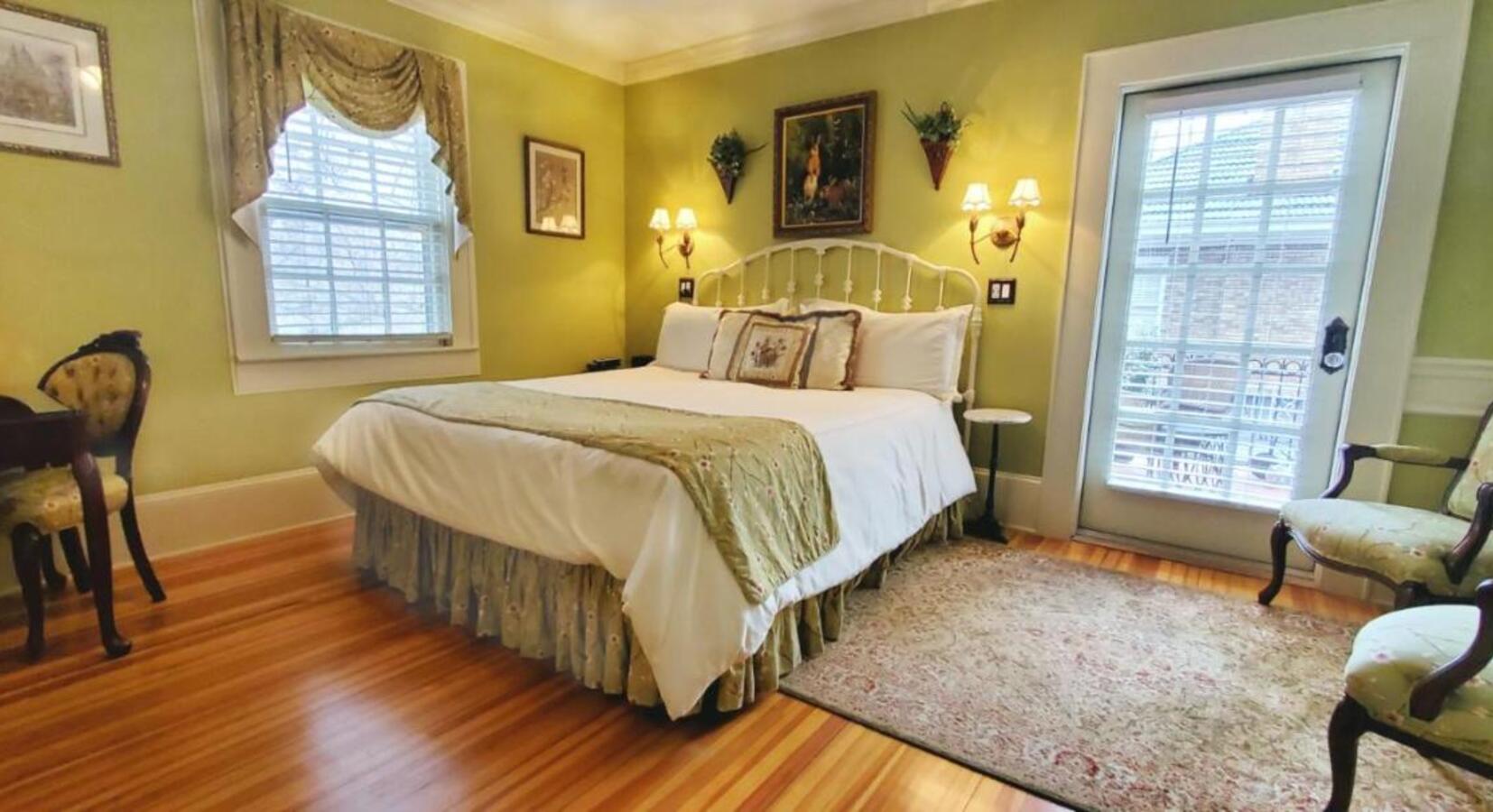 Photo of Pettigru Place Bed and Breakfast