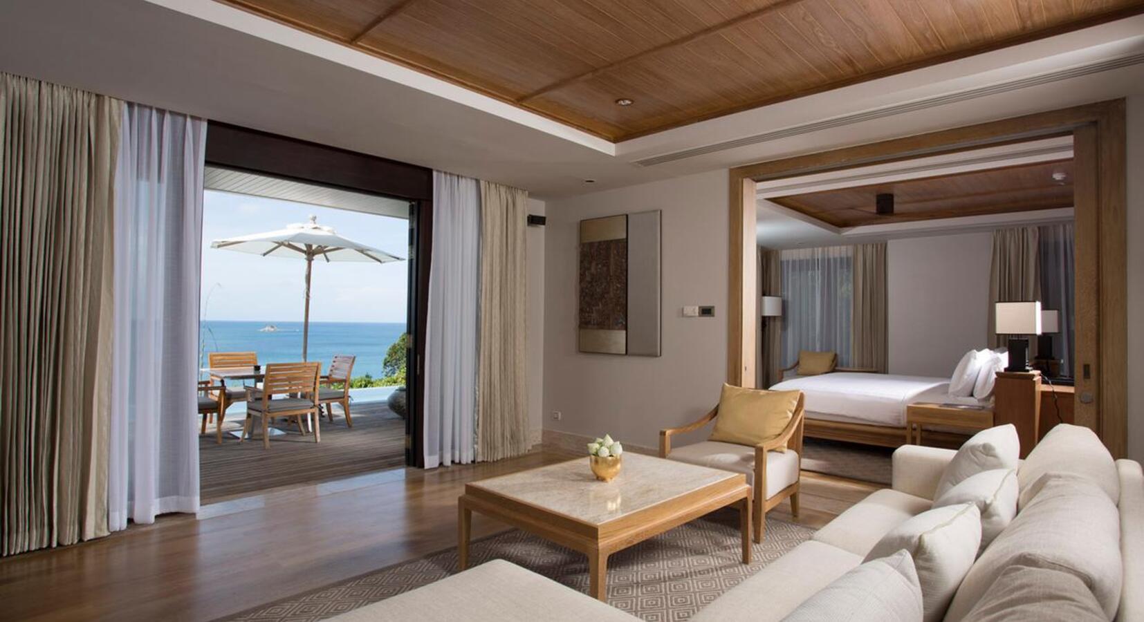 Ocean view pool suite