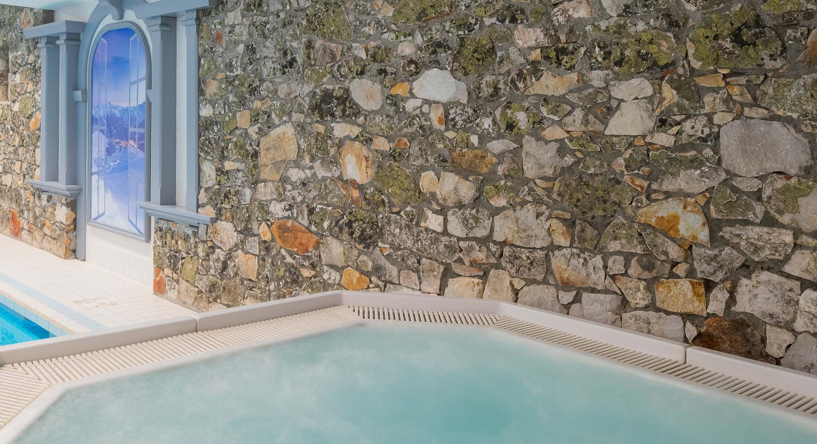 Hot Tub beside the indoor pool