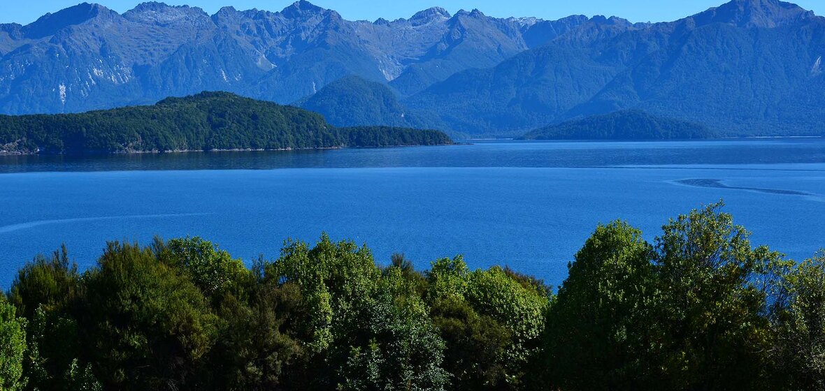 Photo of Manapouri