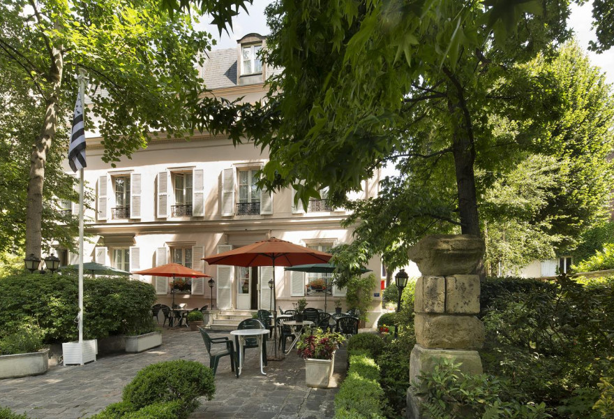 Hotel des Grandes Ecoles