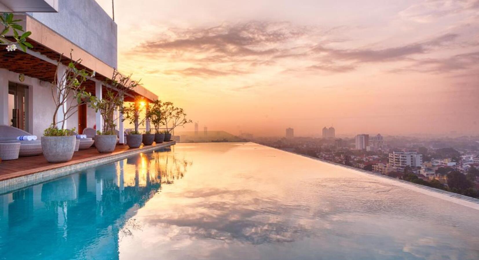 Rooftop Pool with Views