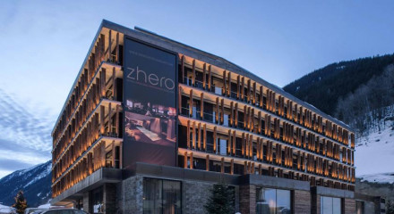 Hotel Zhero