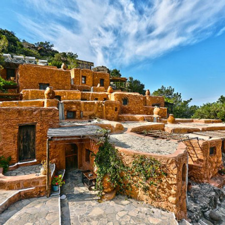 6 of the Best Hotels on Crete for Walkers