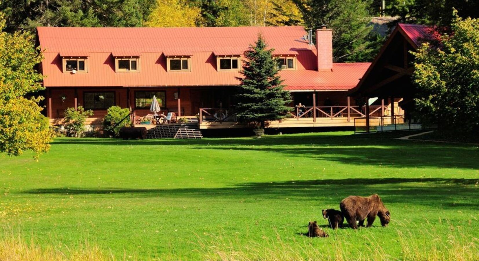 Photo of Tweedsmuir Park Lodge