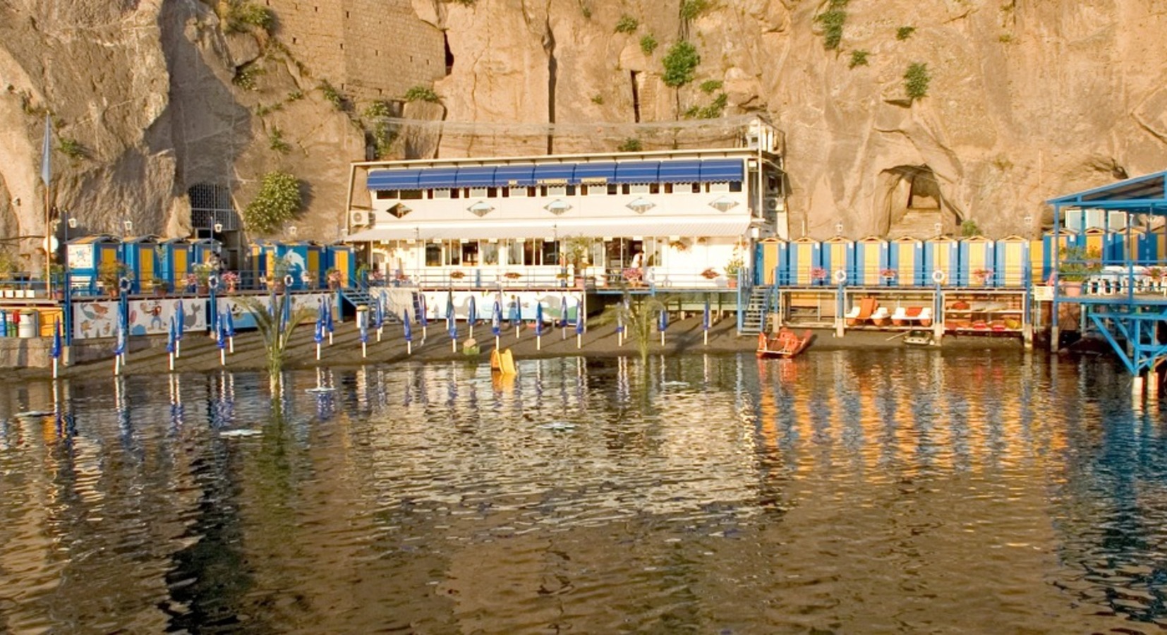 Private beach platform