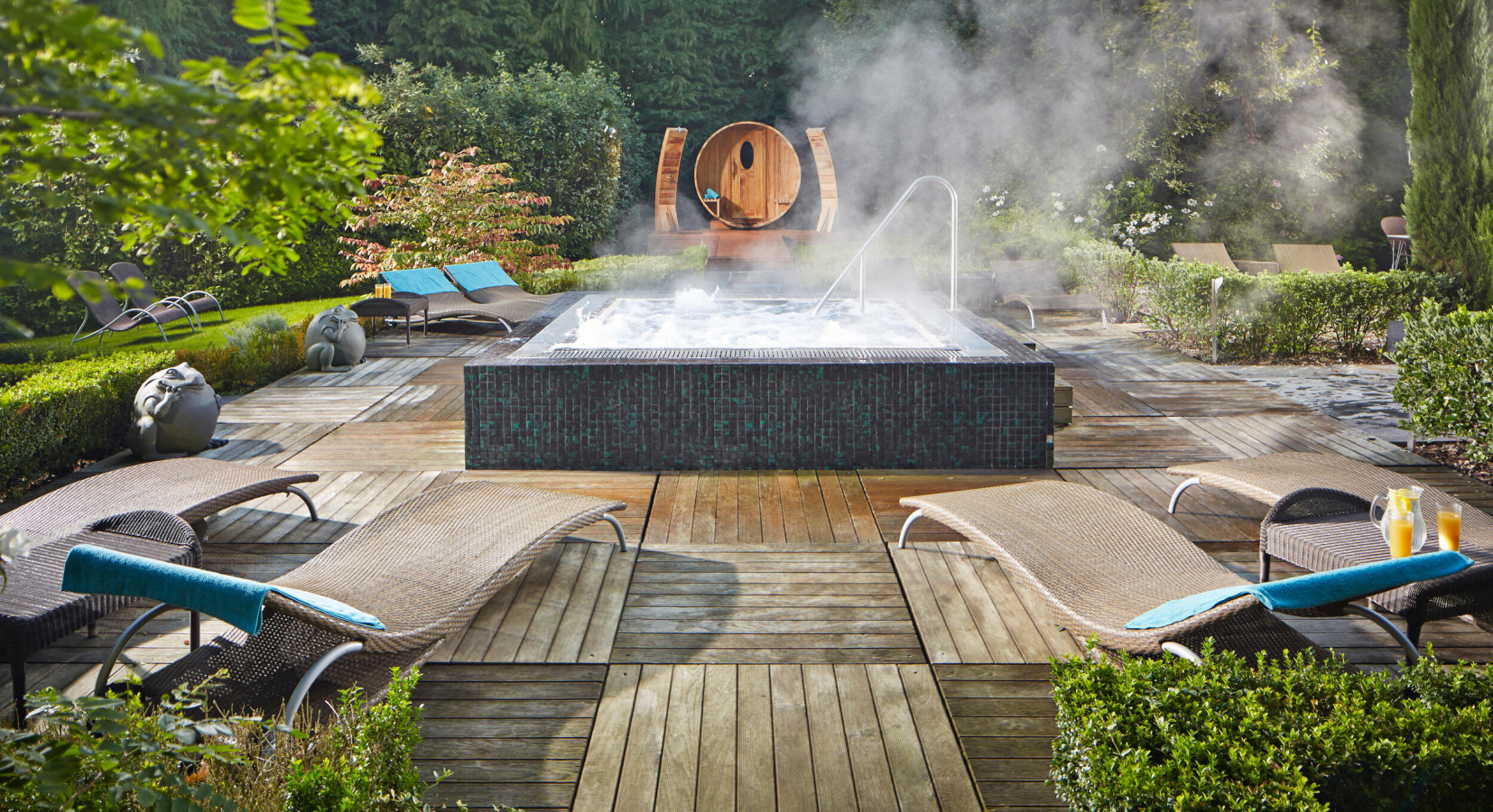 Outdoor hot Tub