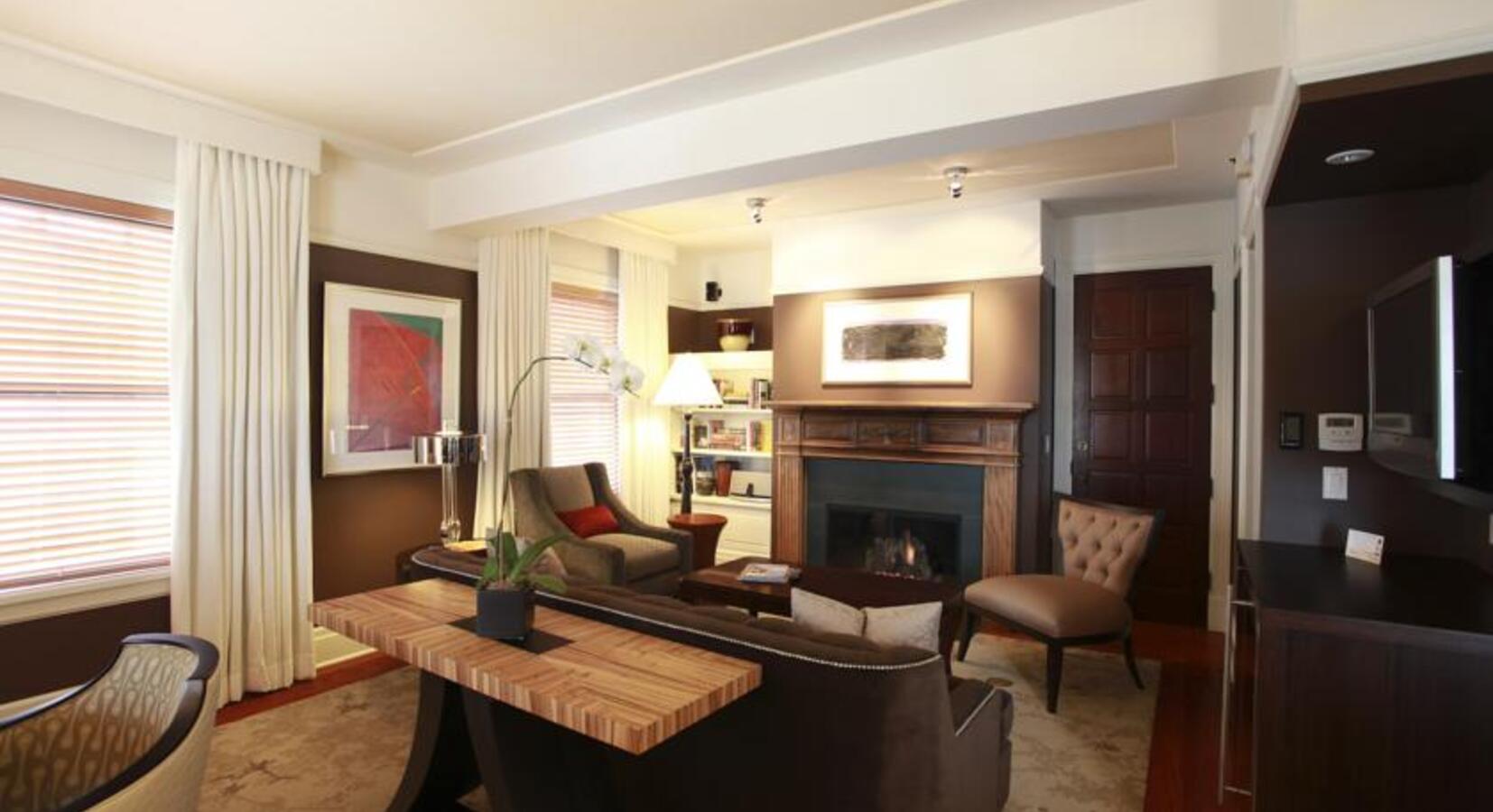 Suite living area with fireplace