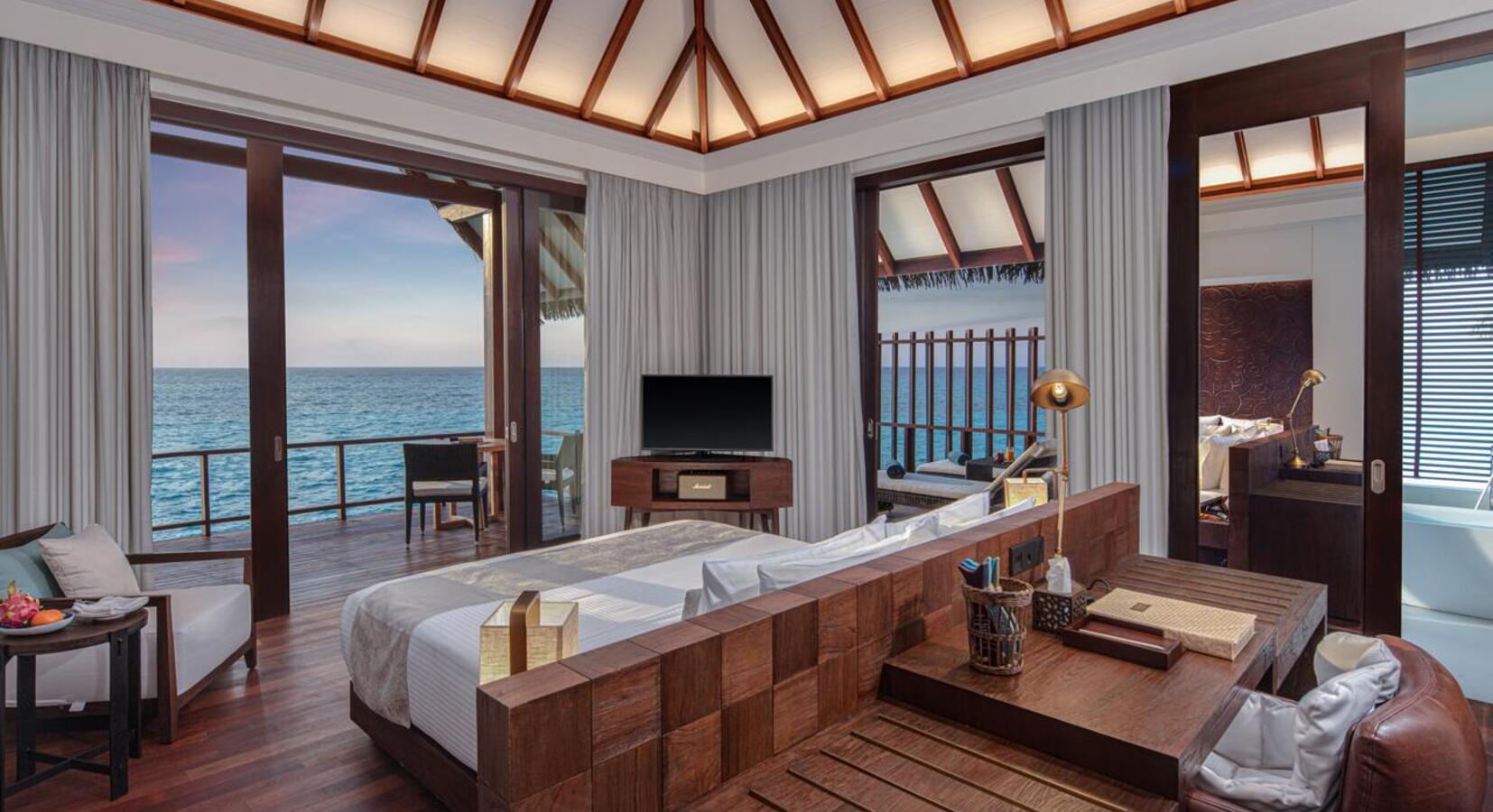 Bedroom water villa