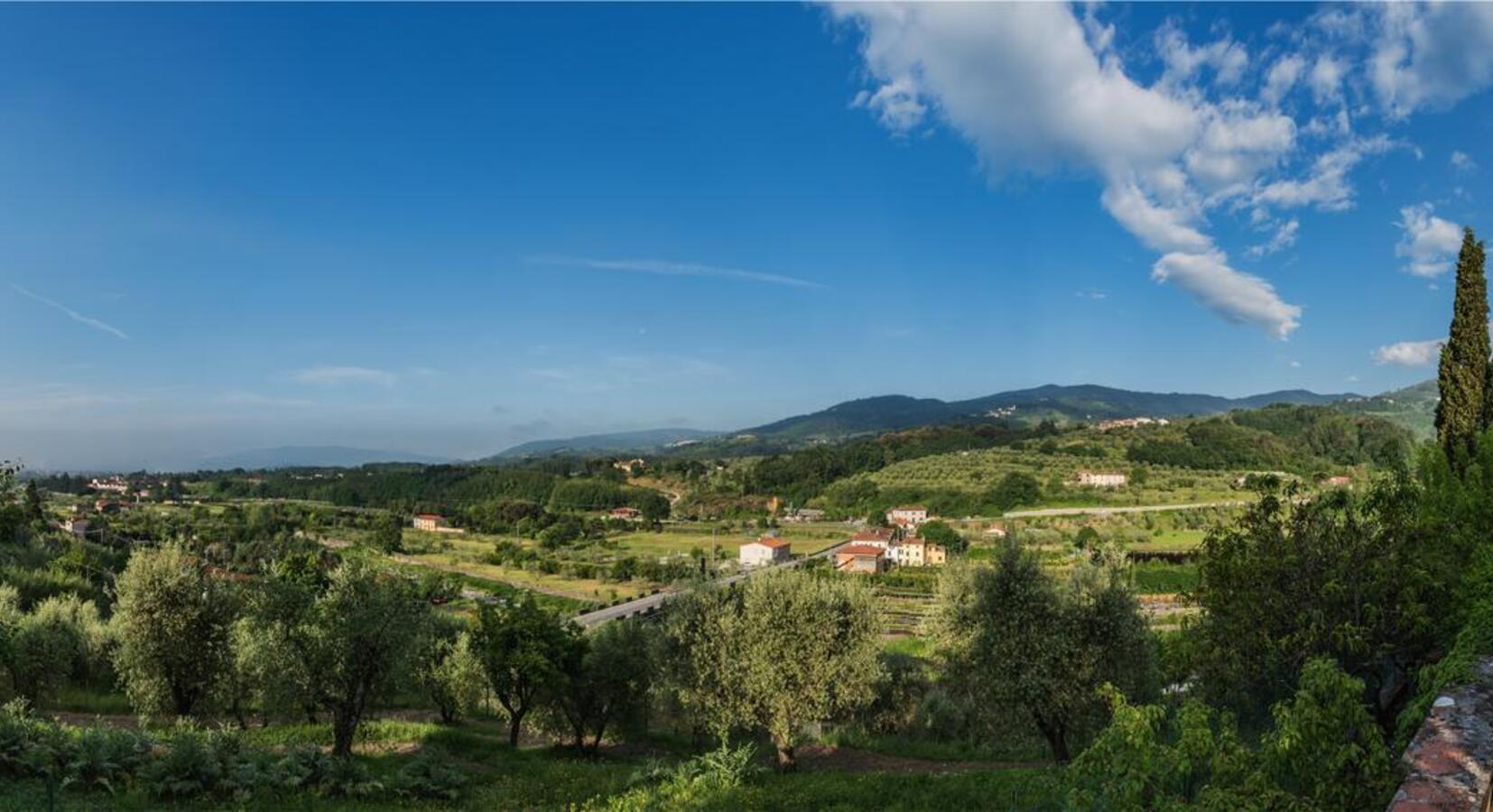 Tuscan views