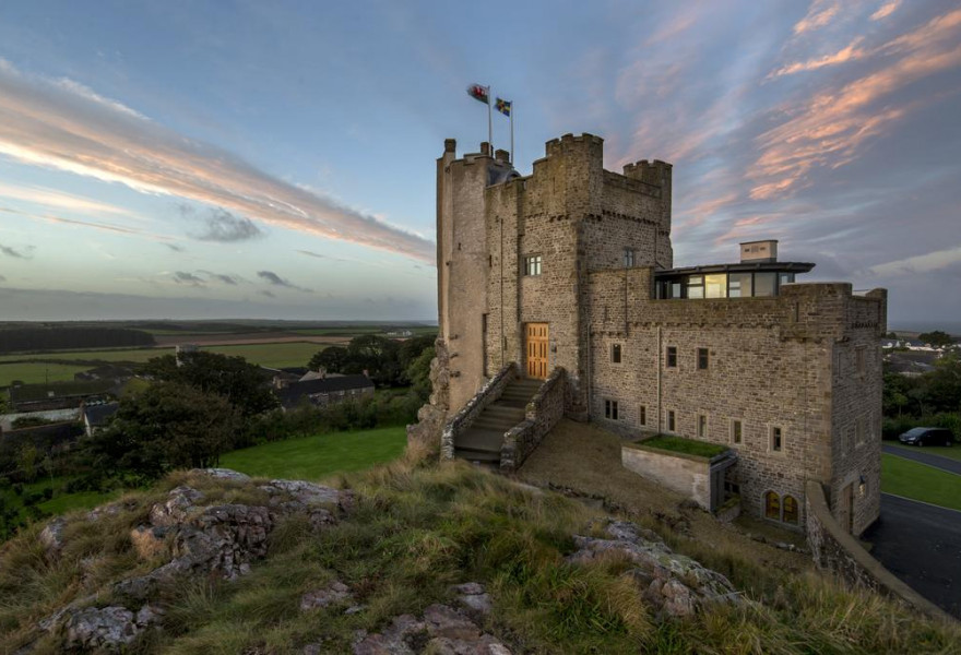 Roch Castle Hotel