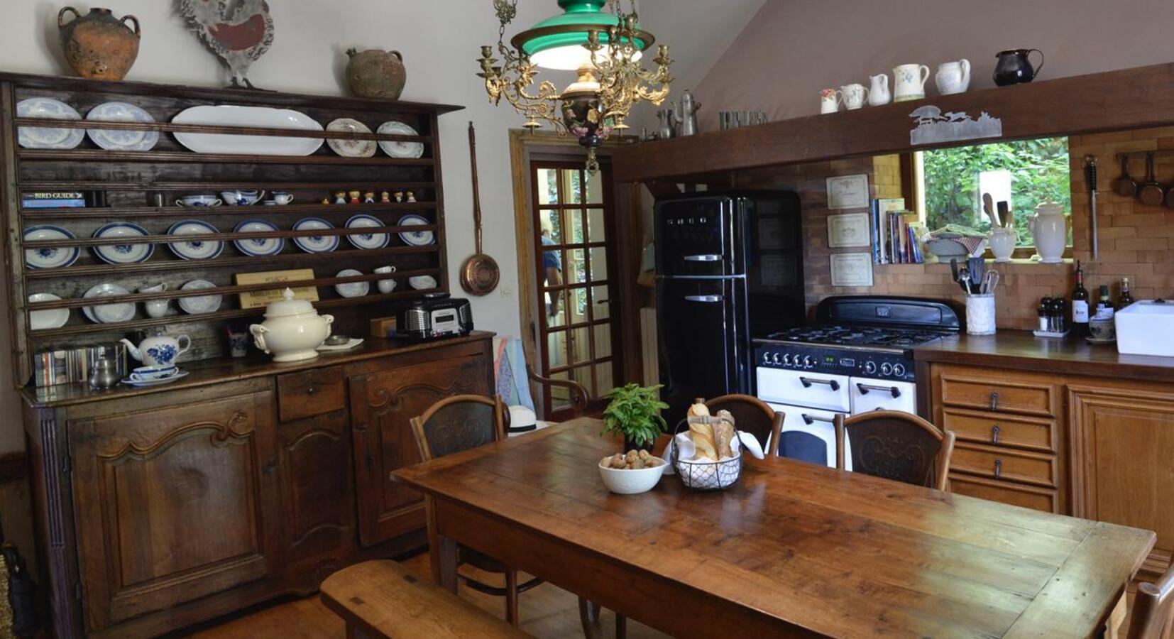 Kitchen and dining area 